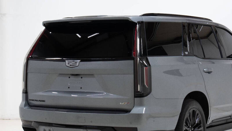 2024 Cadillac Escalade-V