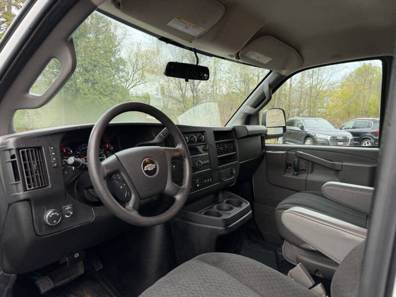 2020 Chevrolet Express 2500