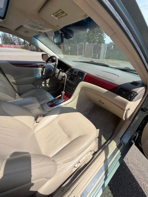 2003 Lexus ES 300