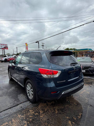 2015 Nissan Pathfinder Platinum