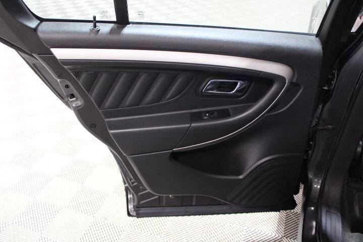 2018 Ford Taurus SEL