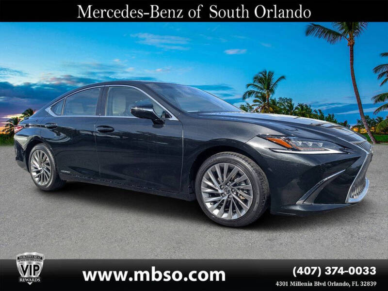2021 Lexus ES 300h Ultra Luxury