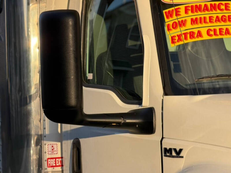 2020 International MV607