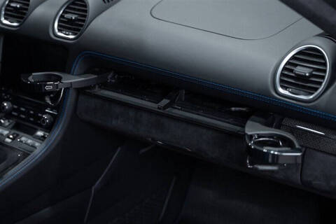 2020 Porsche 718 Cayman GT4