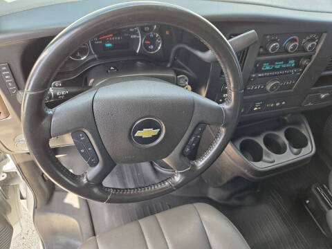 2021 Chevrolet Express 2500