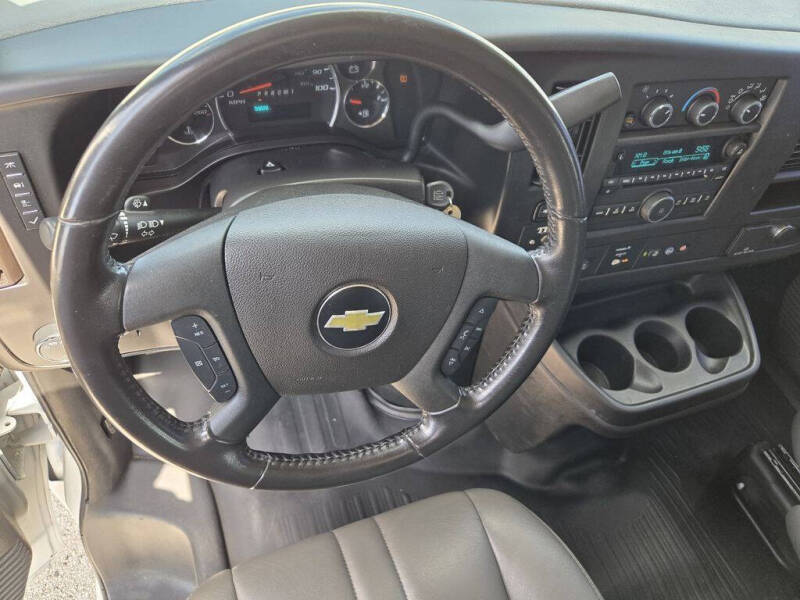 2021 Chevrolet Express 2500