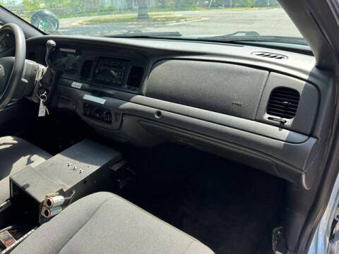 2011 Ford Crown Victoria