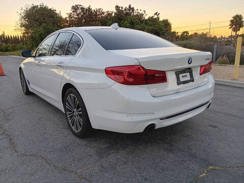 2018 BMW 5 Series 530i
