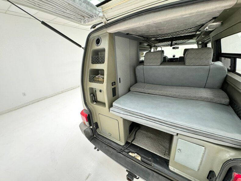 1995 Volkswagen EuroVan Campmobile
