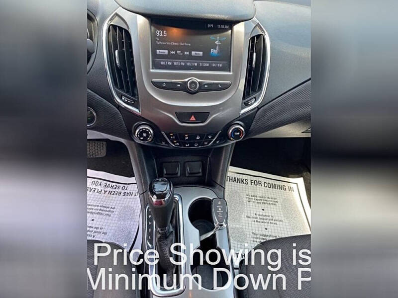 2017 Chevrolet Cruze LT Auto