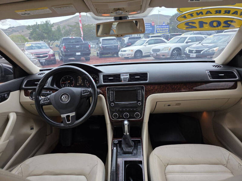 2012 Volkswagen Passat TDI SEL Premium