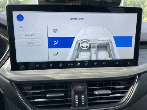 2024 Ford Escape Hybrid Platinum