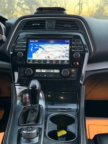 2017 Nissan Maxima 3.5 SV