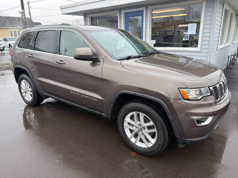 2017 Jeep Grand Cherokee Laredo