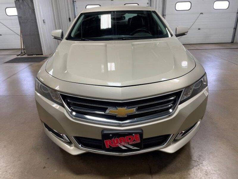 Used 2014 Chevrolet Impala 2LT with VIN 2G1125S34E9315800 for sale in Hazel Green, WI