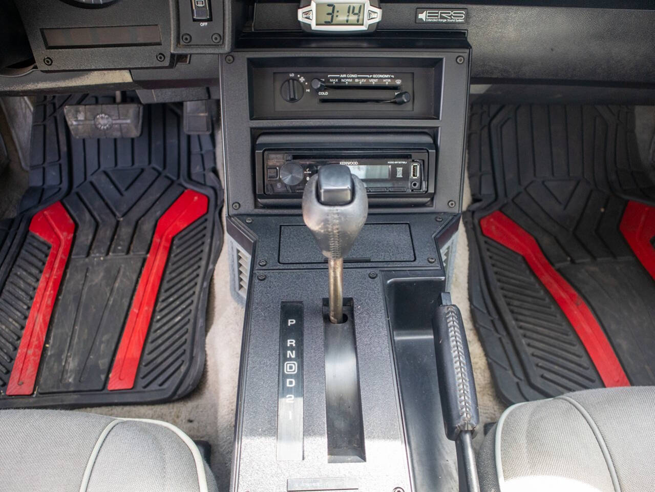 1987 Chevrolet Camaro 38