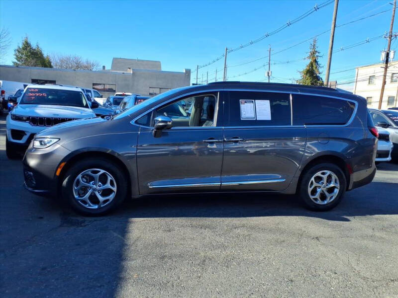 2022 Chrysler Pacifica Limited