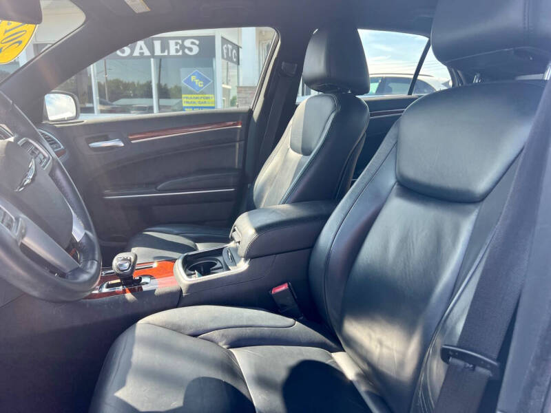 2013 Chrysler 300