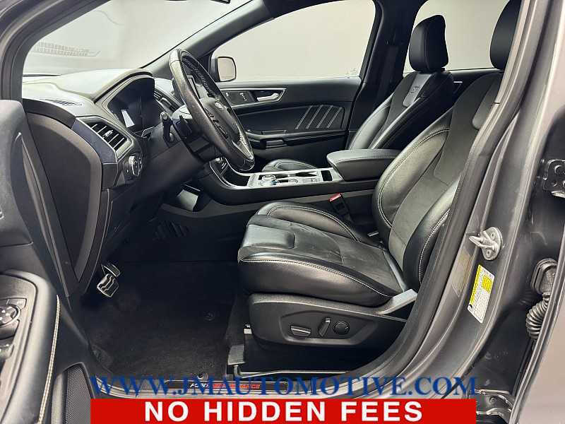 2022 Ford Edge ST