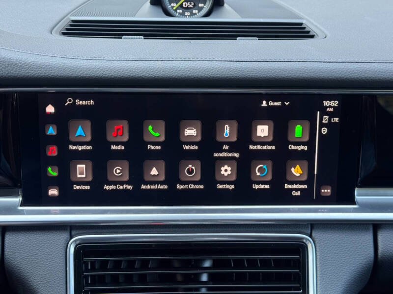 2023 Porsche Panamera 4 E-Hybrid