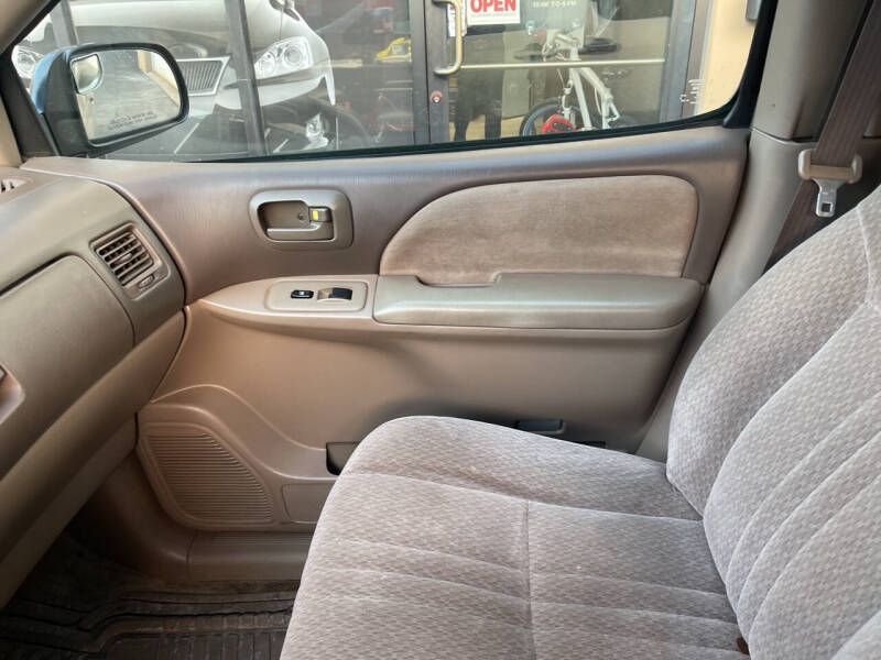 2002 Toyota Sienna CE