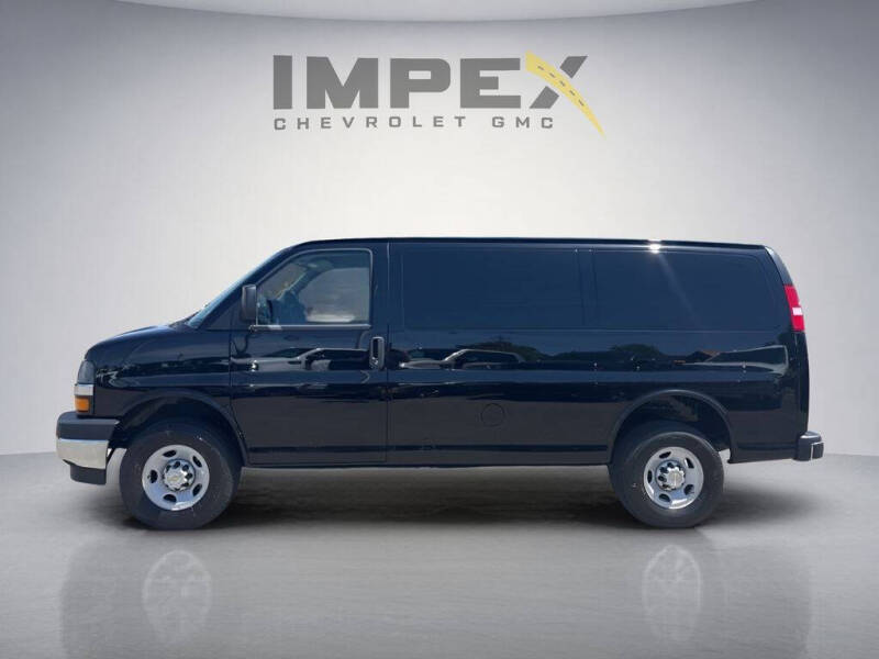 2026 Chevrolet Express 2500