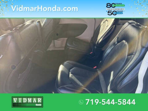 2020 Chrysler Pacifica Touring L