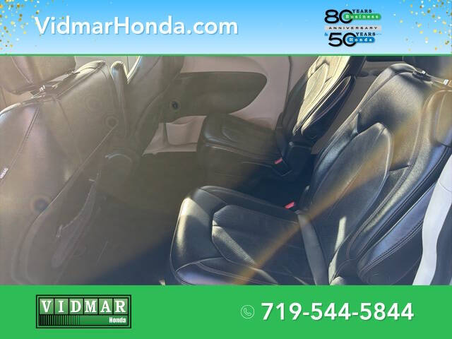 2020 Chrysler Pacifica Touring L