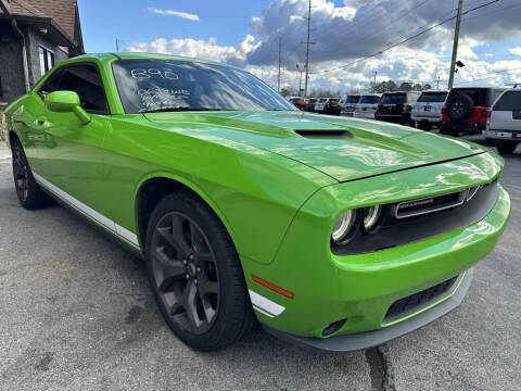 2017 Dodge Challenger SXT