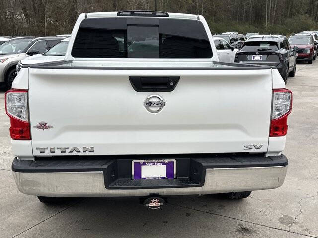 2019 Nissan Titan SV