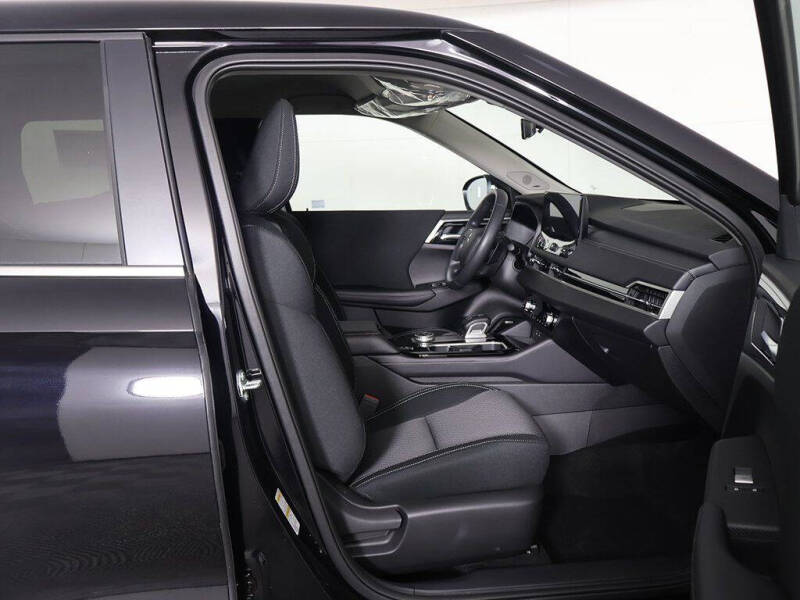 2026 Mitsubishi Outlander ES