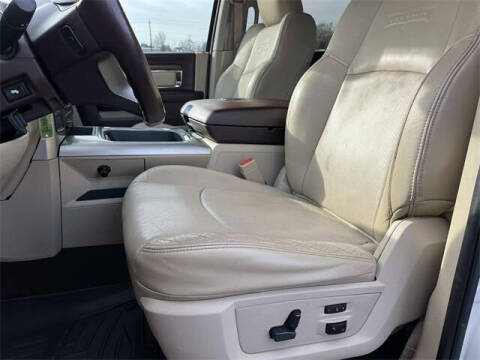 2016 RAM 3500 Laramie