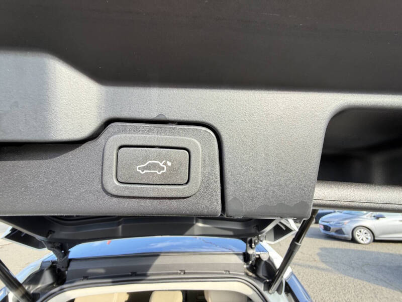 2019 Land Rover Range Rover Evoque SE Premium