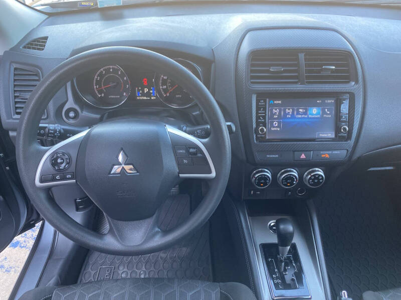 2023 Mitsubishi Outlander Sport S