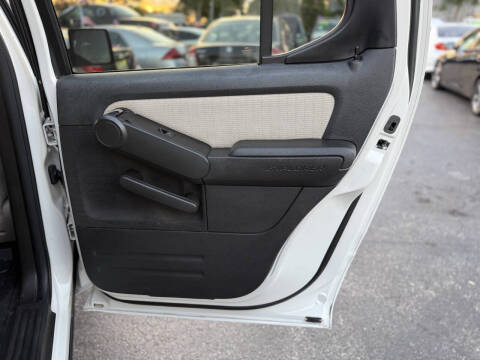 2008 Ford Explorer Sport Trac XLT