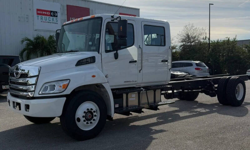 2025 Hino L6