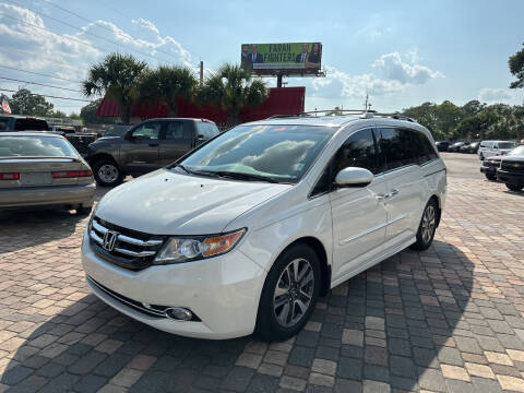 2015 Honda Odyssey for sale at Affordable Auto Motors in Jacksonville FL