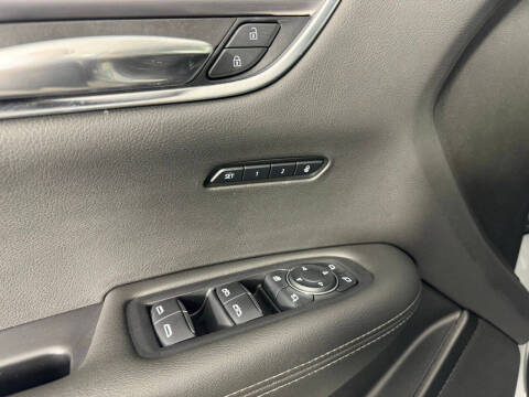 2024 Cadillac XT6 Luxury