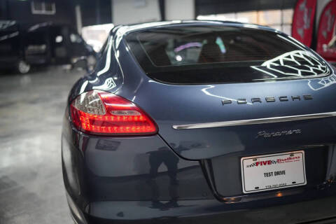 2011 Porsche Panamera