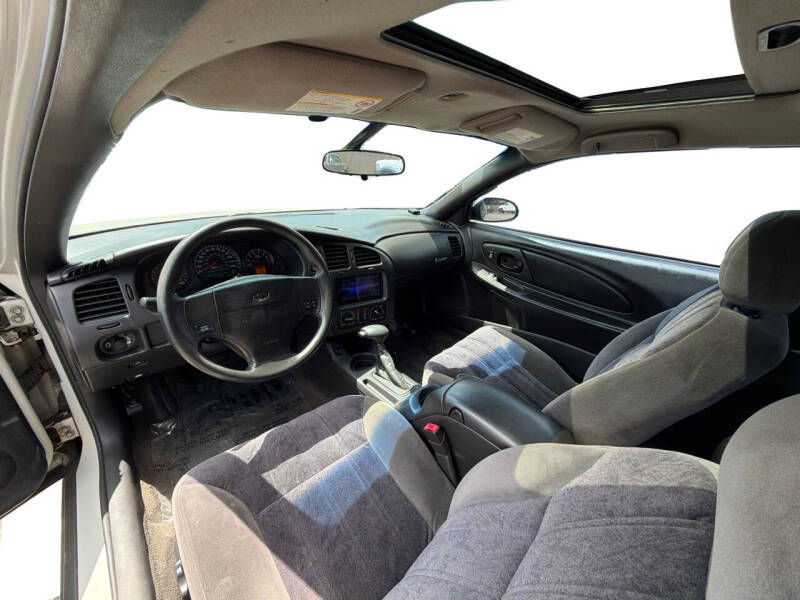 2004 Chevrolet Monte Carlo LS