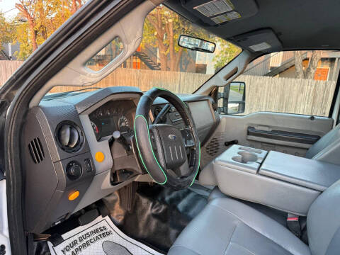 2012 Ford F-350 Super Duty XL