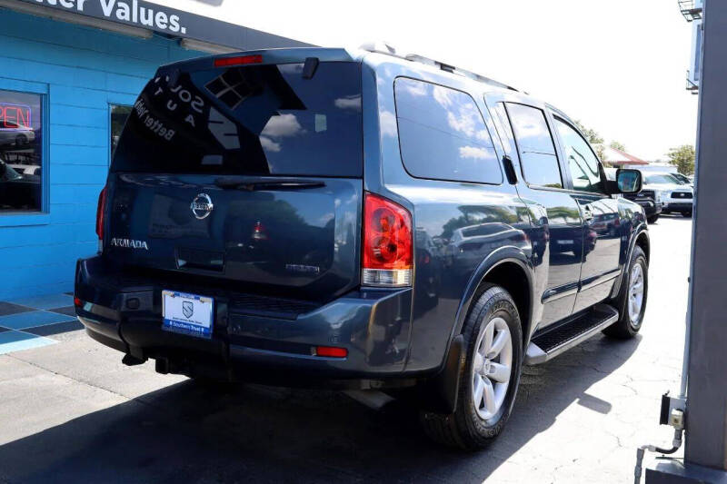 2013 Nissan Armada