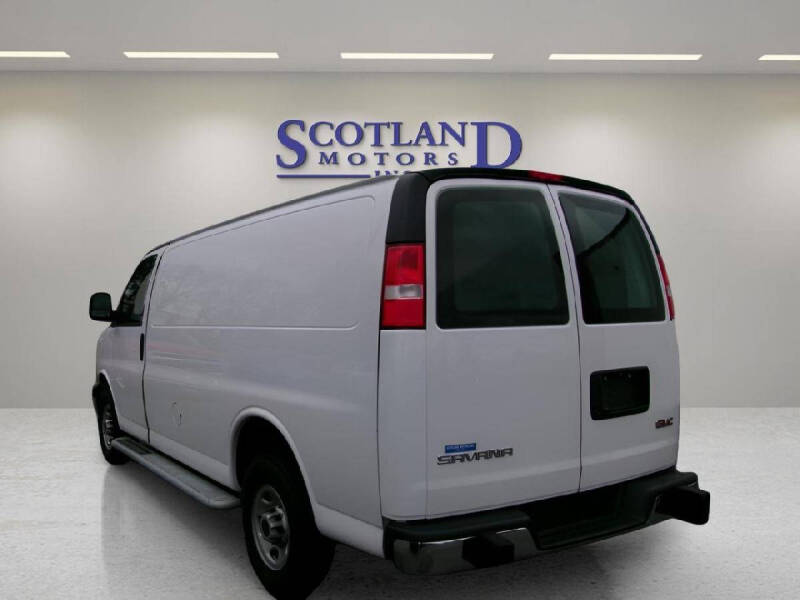 2024 GMC Savana 2500