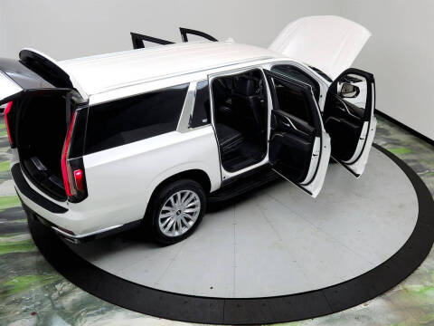 2022 Cadillac Escalade ESV Luxury