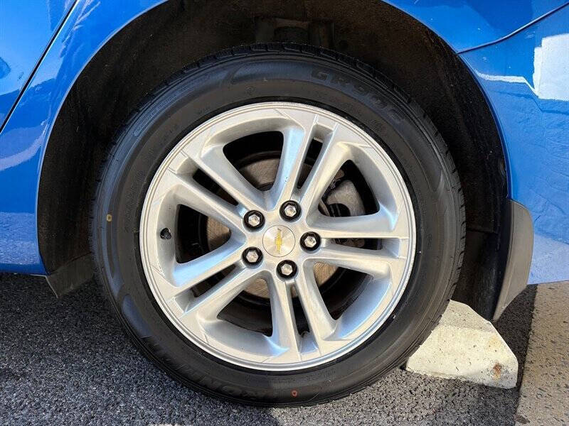 2017 Chevrolet Cruze LT Auto