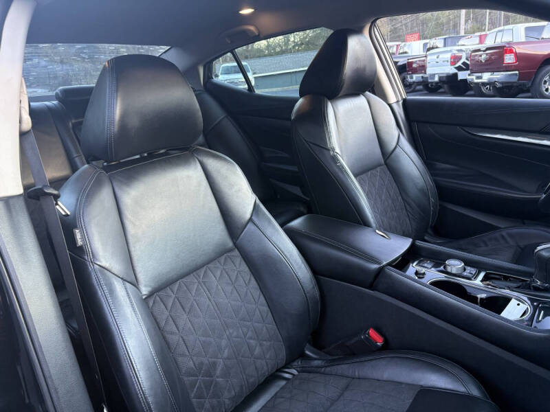 2017 Nissan Maxima 3.5 SR