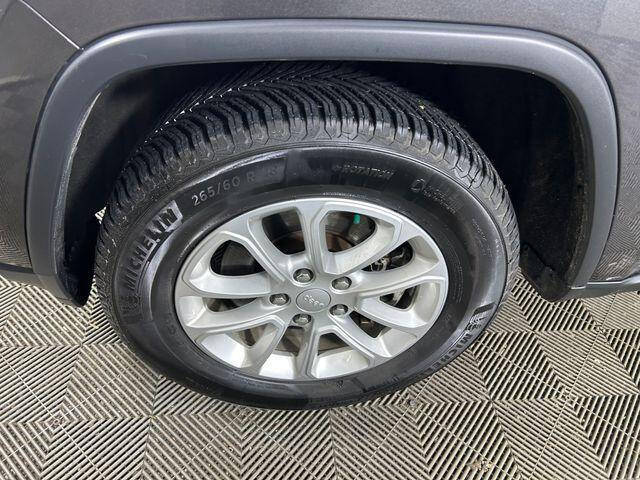 2021 Jeep Grand Cherokee Laredo E