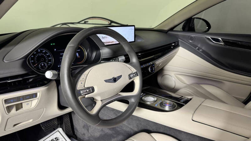 2021 Genesis G80
