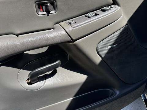 2004 Chevrolet Silverado 1500 LT