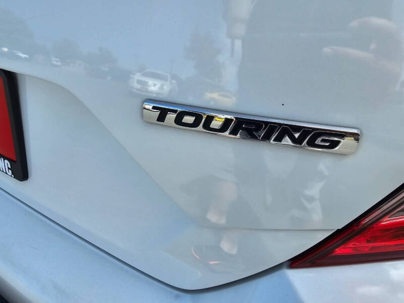 2018 Honda Civic Touring
